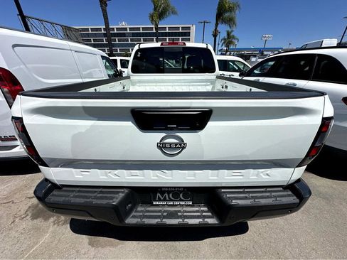 Used 2025 Nissan Frontier S RWD image 5