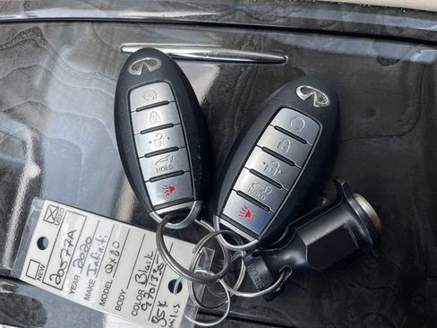 Used 2020 INFINITI QX80 Luxe w/ All-Season Package RWD image 21