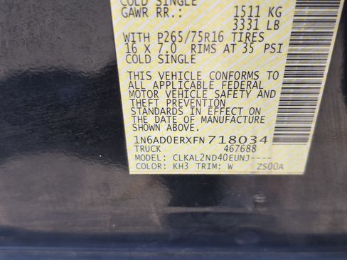 Used 2015 Nissan Frontier Desert Runner image 30