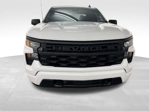 Used 2025 Chevrolet Silverado 1500 Custom w/ Turbomax Blackout Package AWD/4WD image 3