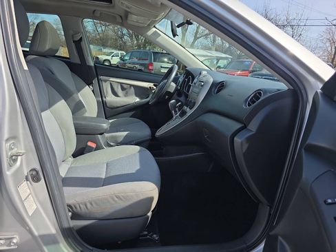 Used 2009 Toyota Matrix S w/ Sport Pkg AWD/4WD image 25