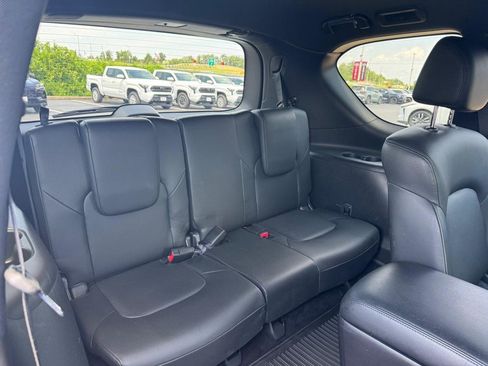 Used 2023 Nissan Armada SL w/ Midnight Edition Package AWD/4WD image 11