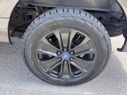 Used 2006 Ford F150 XLT image 16