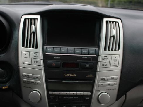 Used 2006 Lexus RX 400h AWD image 29