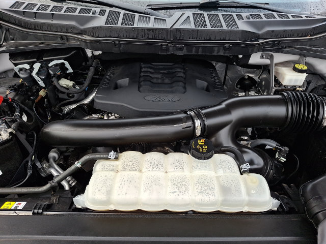 Used 2023 Ford F150 Lariat AWD/4WD image 29