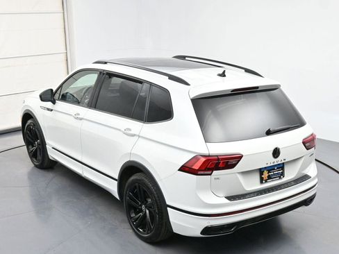Used 2023 Volkswagen Tiguan SE R-Line AWD/4WD image 29