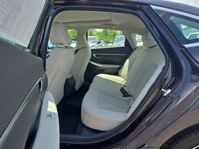 Used 2024 Hyundai Sonata SEL w/ Convenience Package FWD image 42