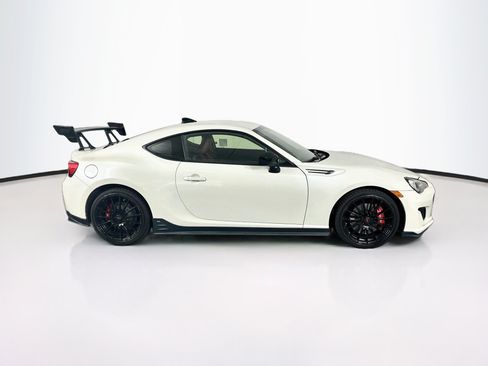Used 2018 Subaru BRZ tS RWD image 10