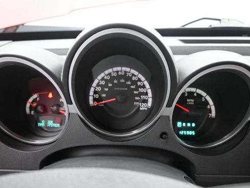 Used 2009 Dodge Nitro R/T image 35