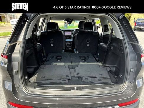 Used 2023 Jeep Grand Cherokee L Limited AWD/4WD image 30