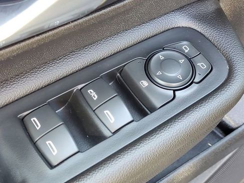 Used 2021 GMC Terrain SLE w/ Driver Convenience Package AWD/4WD image 29
