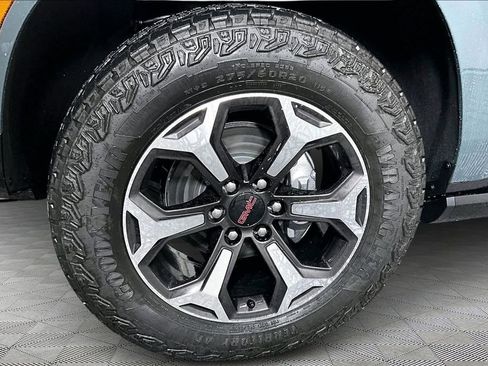 New 2026 GMC Yukon XL AT4 Ultimate image 13