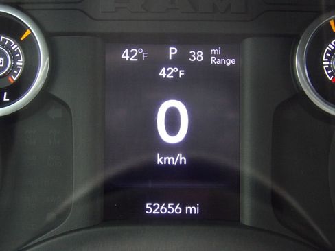 Used 2022 RAM 2500 Tradesman image 21