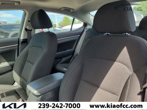 Used 2019 Hyundai Elantra Value Edition w/ Cargo Package image 6