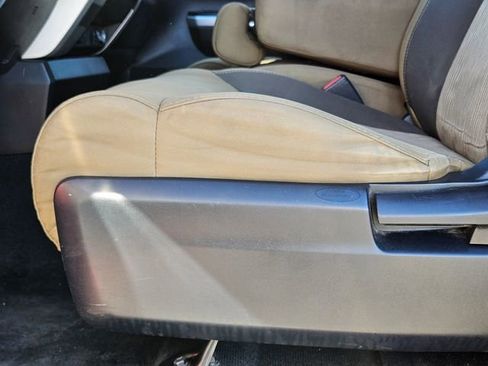 Used 2014 Toyota Tundra SR5 image 24