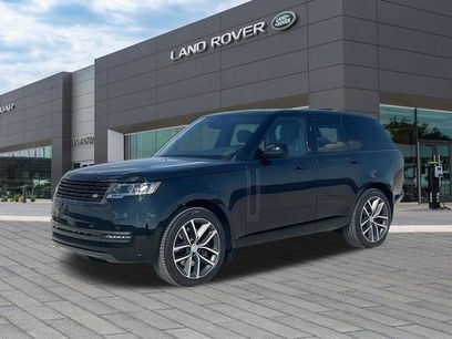 New 2025 Land Rover Range Rover SE