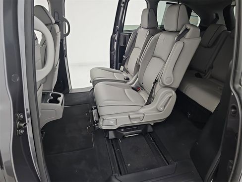 Certified 2023 Honda Odyssey Elite image 29