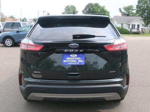 Used 2024 Ford Edge SEL AWD/4WD image 4