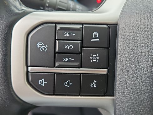 Used 2024 Ford Expedition Max Limited image 18