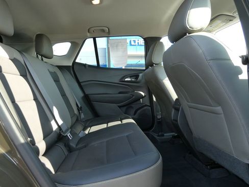 Certified 2024 Chevrolet Trax ACTIV w/ Driver Confidence Package image 15