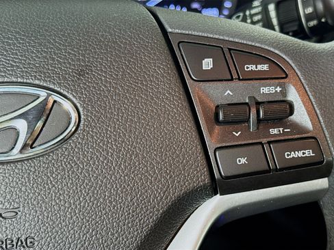 Used 2020 Hyundai Tucson Value FWD image 14