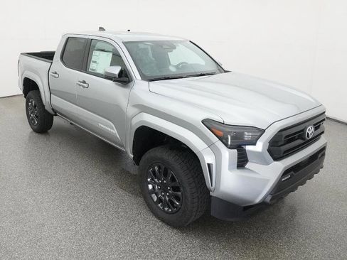 New 2025 Toyota Tacoma SR5 image 13