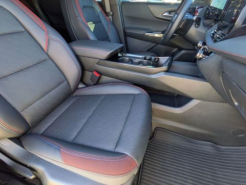 Used 2026 Chevrolet Equinox RS w/ Safety and Technology Package image 33