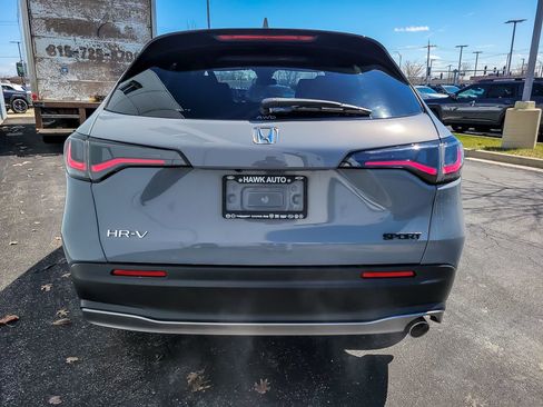 Used 2023 Honda HR-V Sport image 5