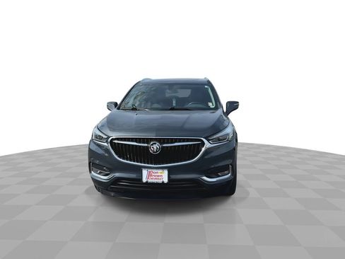 Used 2020 Buick Enclave Essence w/ Sound and Sites Package FWD image 3