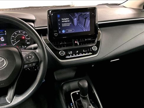 Certified 2024 Toyota Corolla LE FWD image 18