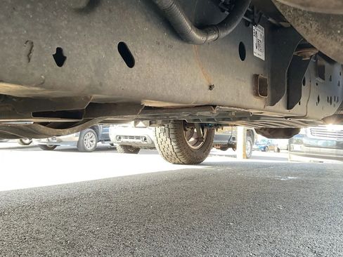 Used 2019 Ford F150 Lariat w/ FX4 Off-Road Package image 23