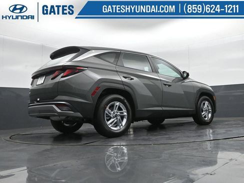 New 2026 Hyundai Tucson SE image 36