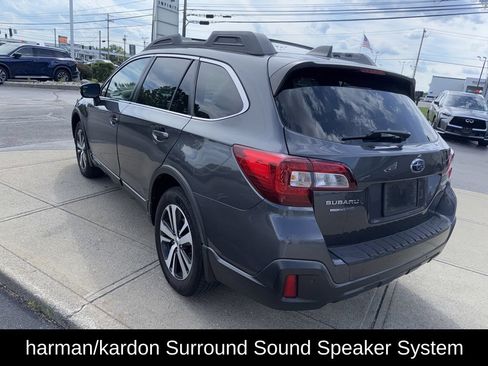 Used 2018 Subaru Outback 3.6R Limited AWD/4WD image 9