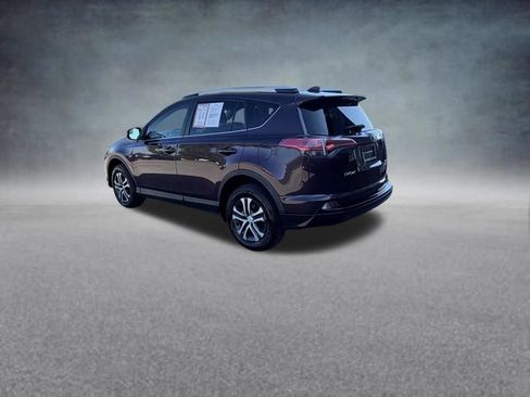Used 2016 Toyota RAV4 LE AWD/4WD image 3