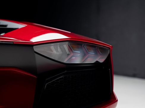 Used 2014 Lamborghini Aventador LP 700-4 image 28