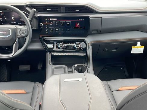 New 2026 GMC Sierra 2500 AT4 w/ AT4 Premium Plus Package image 17
