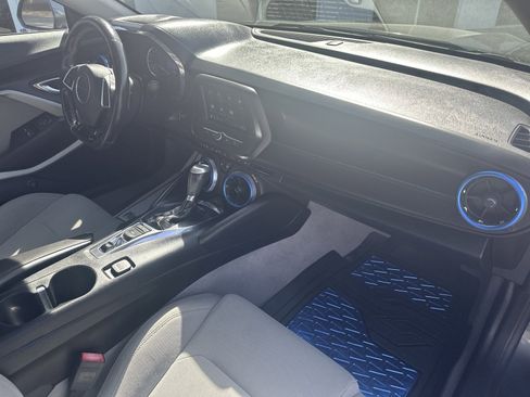 Used 2019 Chevrolet Camaro LT image 22
