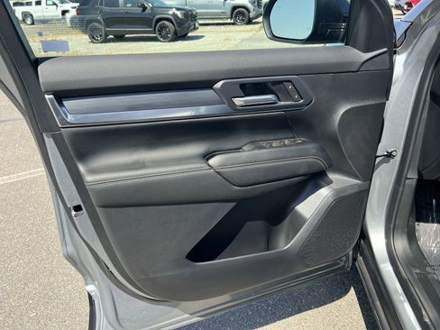 New 2026 GMC Terrain Elevation w/ Black Edition FWD image 44