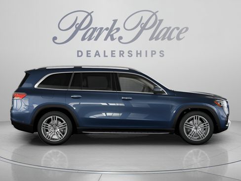 Certified 2026 Mercedes-Benz GLS 450 4MATIC image 27