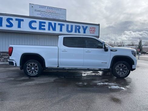 Used 2024 GMC Sierra 1500 AT4 image 21