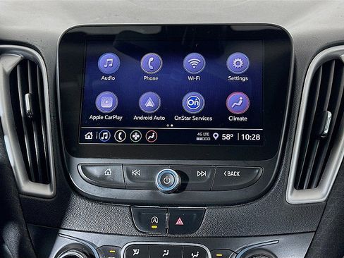 Used 2022 Chevrolet Malibu LT FWD image 14