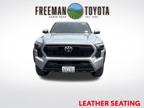Used 2025 Toyota Tacoma TRD Off-Road w/ TRD Off Road Premium Package AWD/4WD image 3
