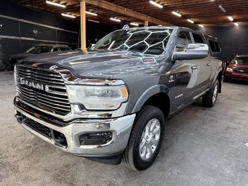Used 2019 RAM 2500 Laramie AWD/4WD image 4