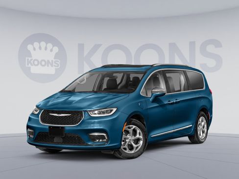 Used 2023 Chrysler Pacifica Touring-L FWD image 1