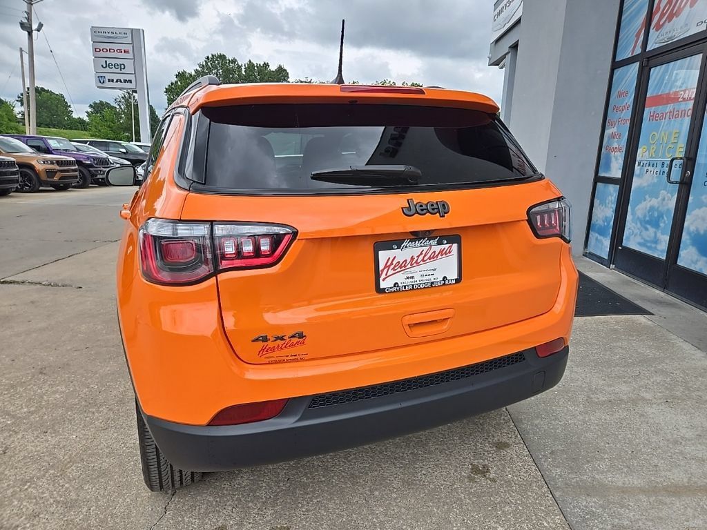 New 2026 Jeep Compass Latitude AWD/4WD image 7