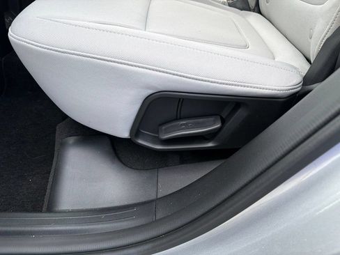 Used 2026 Hyundai Tucson SE AWD/4WD image 16