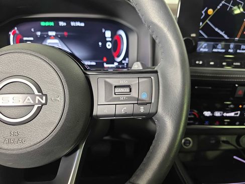 Used 2023 Nissan Rogue Platinum w/ Platinum Premium Package image 20