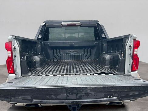 Used 2022 Chevrolet Silverado 1500 RST w/ Convenience Package II image 33