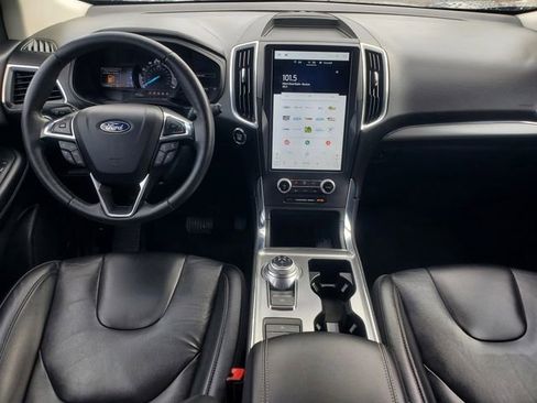 Used 2022 Ford Edge Titanium AWD/4WD image 23