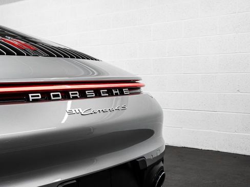 Used 2024 Porsche 911 Carrera 4S image 16